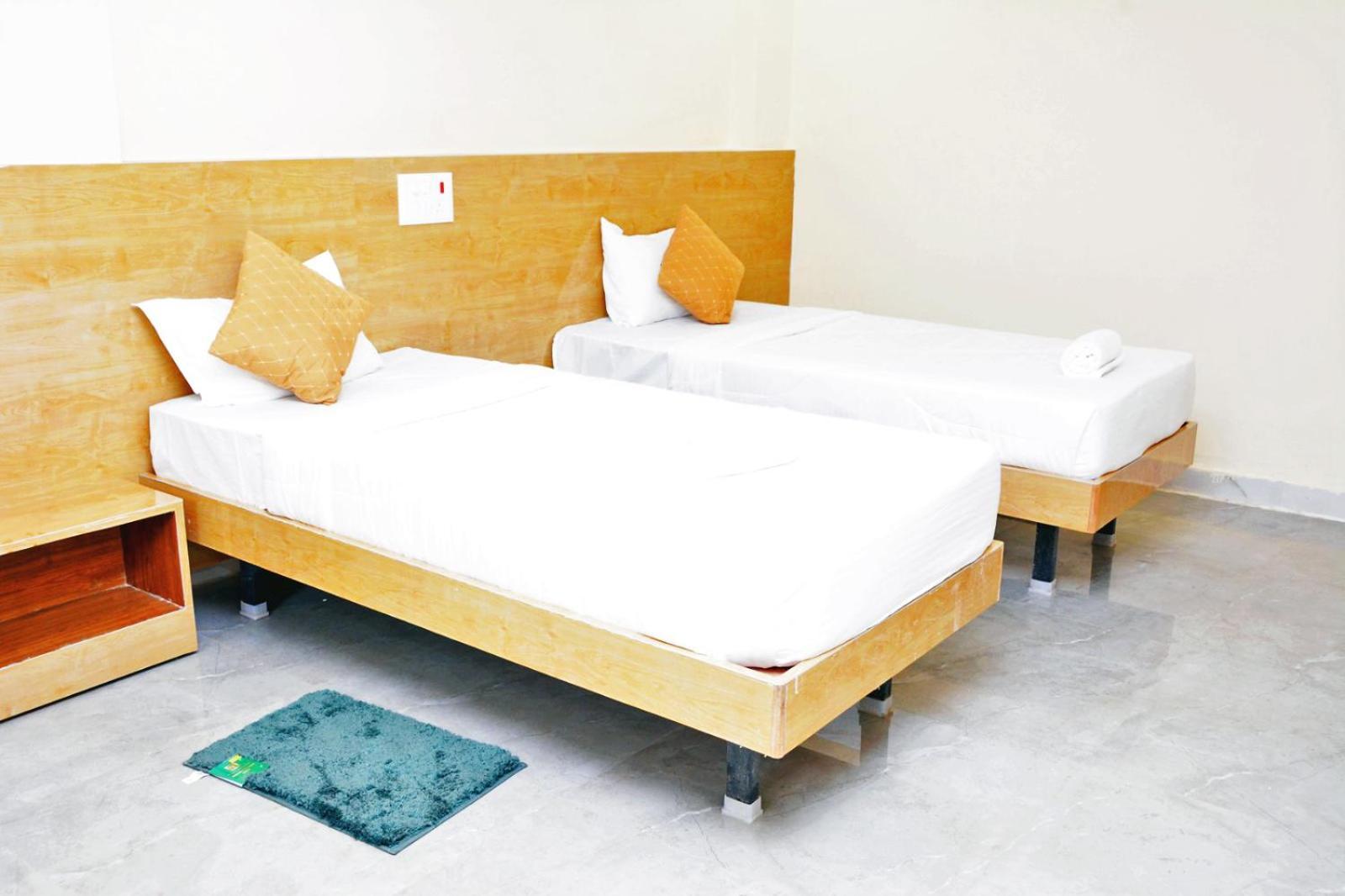Udupi Deluxe Lodge Gulbarga Гулбарга Экстерьер фото